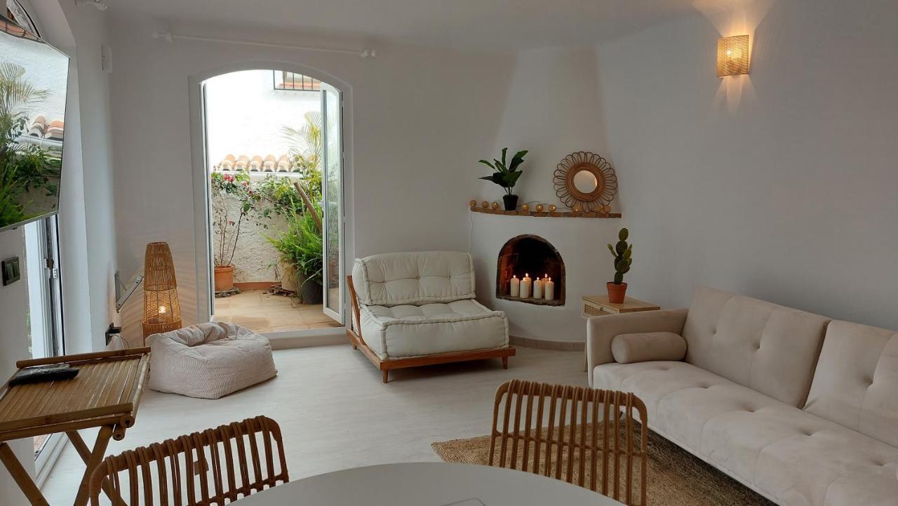 New Boho Home With Balcony, Private Garden And Communal Pool Nerja Eksteriør bilde